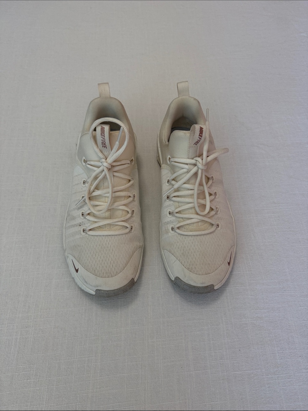 Nike Women Free Metcon 6 Sneakers